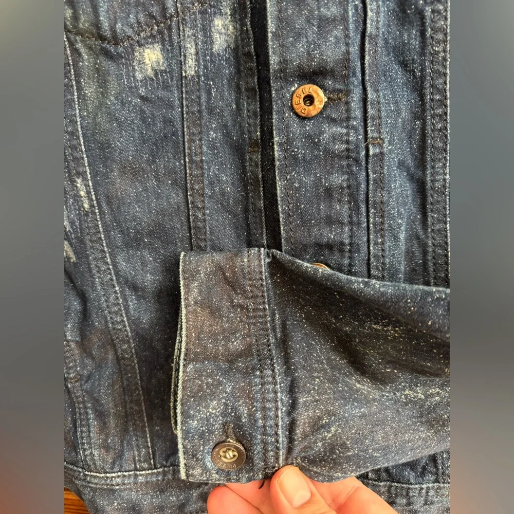 Diesel Men‘s Denim Jacket size Large - Picture 5 of 11